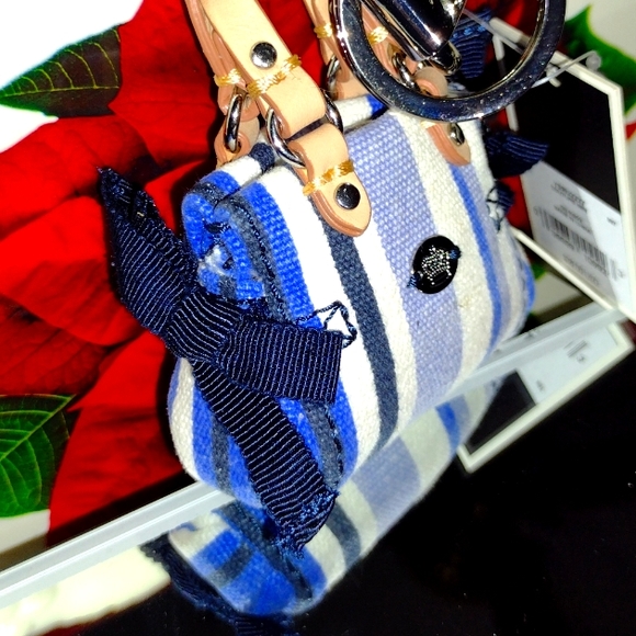 Other - Juicy ✨ Mini 🛍️ Key Ring Never Removed From Original 🎁 NWT